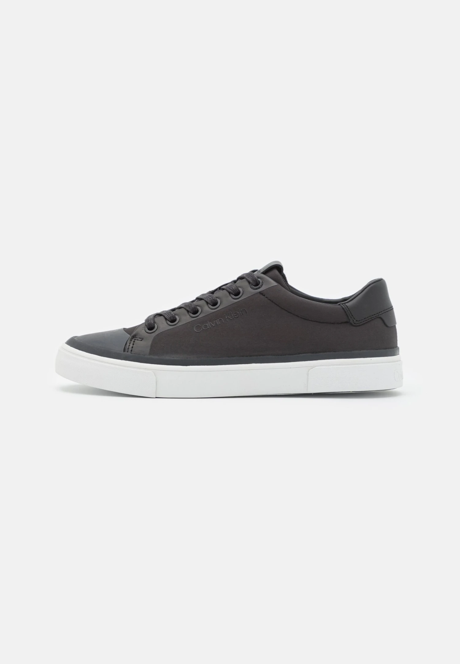 Calvin Klein Profile Lace Up Tech Sat - Sneakers Laag - Black 2 Calvin Klein Profile Lace Up Tech Sat - Sneakers Laag - Black - Afbeelding 2