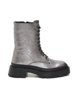 Enkellaarsjes Met Plateauzool - Silver Coloured 9 Enkellaarsjes Met Plateauzool - Silver Coloured -Damesschoenen 0c2803bb3ba747d78acb3dd8b2acf521