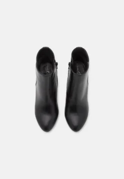 Buffalo Vegan Roxana - Enkellaarsjes Met Plateauzool - Black -Damesschoenen 10d3deb23367443d872dd1a844d4c38f scaled