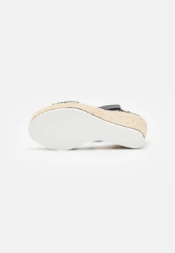 See By Chloé Sandalen Met Hoge Hak - Charcoal -Damesschoenen 13cddf88450042f1ad0f88e619fa04f4 scaled