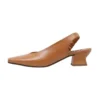 Vital - Klassieke Pumps - Camel