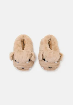 Grizzly Dog Slipper Unisex - Pantoffels - Beige -Damesschoenen 336494afef7142e59fd16e8869857e3e scaled