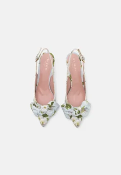 Ted Baker Krili - Klassieke Pumps - Light Green -Damesschoenen 362fcf421fc2412a839d2c997edf3206 scaled