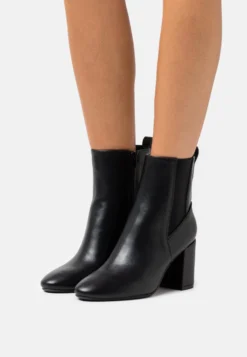 Damesschoenen 51 Anna Field Korte Laarzen - Black