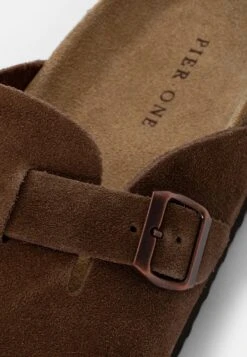 Pier One Leather Unisex - Pantoffels - Brown -Damesschoenen 47364cdc1dcd4794860a5f6810594e6c