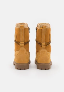 Dockers By Gerli Veterboots - Golden Tan -Damesschoenen 496b0848c3b044adaf249011bf473080 scaled