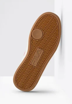 Sevaro Wmn - Sneakers Laag - White Fila Red -Damesschoenen 4f2fc952637449d4bee0a1f992d3d756 scaled