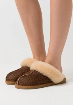 Shepherd Jessica Leopard - Pantoffels - Chestnut