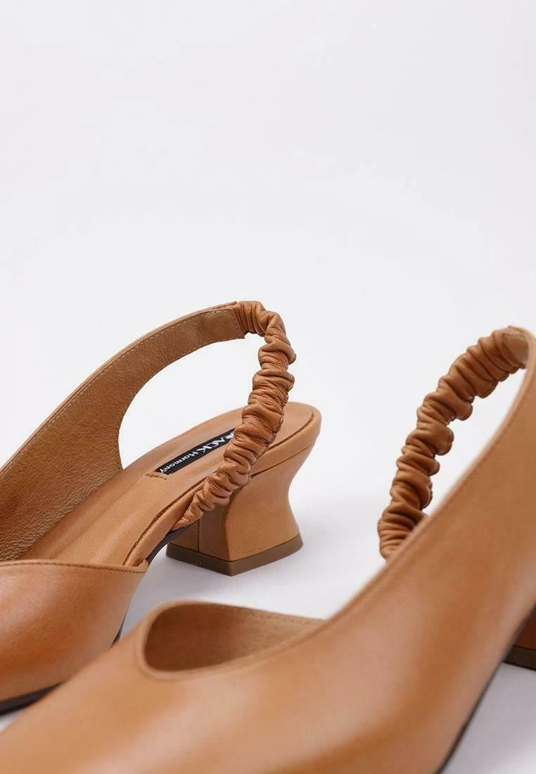 Vital - Klassieke Pumps - Camel 6 Vital - Klassieke Pumps - Camel - Afbeelding 6