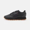 Reebok Classic Classic Leather Unisex - Sneakers Laag - Core Black/Pure Grey 5