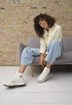 Converse Run Star Unisex - Sneakers Hoog - Black/White -Damesschoenen 6933477fae6f42c6808f63cf6149bdc7 scaled