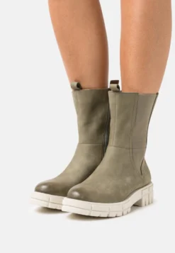 Caprice Enkellaarsjes Met Plateauzool - Cactus