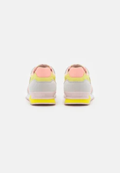 Pepe Jeans London Mad - Sneakers Laag - Fresh Pink -Damesschoenen 6d47ba49a7024429adc990b81595b141 scaled