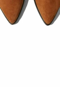 Alba - Korte Laarzen - ChestnutSuede 9 Alba - Korte Laarzen - ChestnutSuede -Damesschoenen 6db5314473124b93bcf9c21e94d06b65