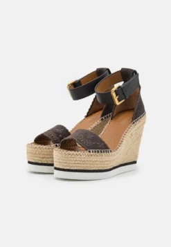 See By Chloé Sandalen Met Hoge Hak - Charcoal -Damesschoenen 79d26eeaa3e74ebca6a0be0ab064e012 scaled