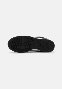 Nike Sportswear Dunk- Sneakers Laag - White/Black 12 Nike Sportswear Dunk- Sneakers Laag - White/Black -Damesschoenen 80a7974149a548538ec0b81df1965033 scaled