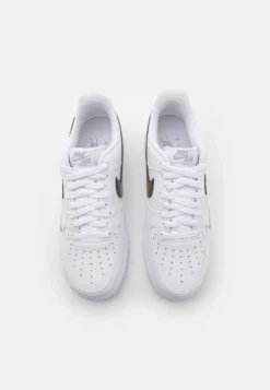 Nike Sportswear Air Force 1 07 Unisex - Sneakers Laag - White/Picante Red/Wolf Grey/Metallic Silver -Damesschoenen 8243aa6075cc4f40b06f5a78b549fcae scaled