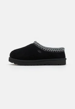 Ugg Tasman - Pantoffels - Black 10 Ugg Tasman - Pantoffels - Black -Damesschoenen 889fa77f610d4b3981662f107e9d0606 scaled