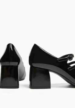 BERSHKA Mary Jane Block Heel - Klassieke Pumps - Black 11 BERSHKA Mary Jane Block Heel - Klassieke Pumps - Black -Damesschoenen 9170d9ddb2664278aada44ccf4d3fa0f