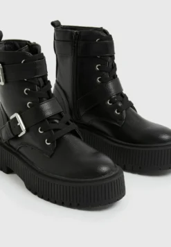New Look Chunky Flatform - Cowboy-/Bikerlaarsjes - Black -Damesschoenen 91f18803ca704ea8af87fcf49664c3c1 scaled
