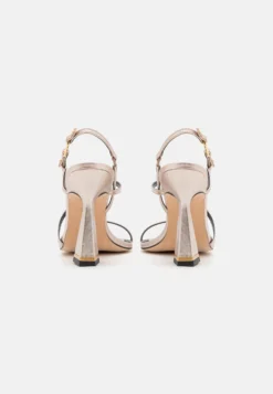 Ted Baker Cayena - Sandalen Met Hoge Hak - Rosegold -Damesschoenen 944eab28f396430db4f3b35628f6a21e scaled