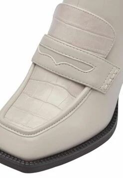 Tamaris Korte Laarzen - Ivory -Damesschoenen a295f64024a84105b232bd24fd9ade57