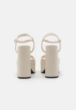 Maddy Single Strap Platform - Sandalen Met Hoge Hak - Ecru -Damesschoenen baea96122cd140bd956c77d92f6b56fc scaled
