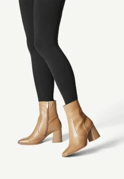 Tamaris Korte Laarzen - Camel