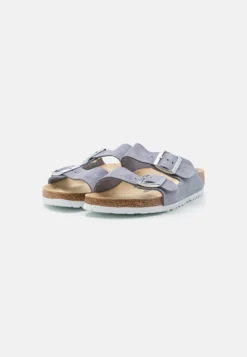 Birkenstock Arizona Shimmering Narrow Fit - Pantoffels - Lilac 8 Birkenstock Arizona Shimmering Narrow Fit - Pantoffels - Lilac -Damesschoenen c3af442fcffc4e69bf919914566ebe0a scaled