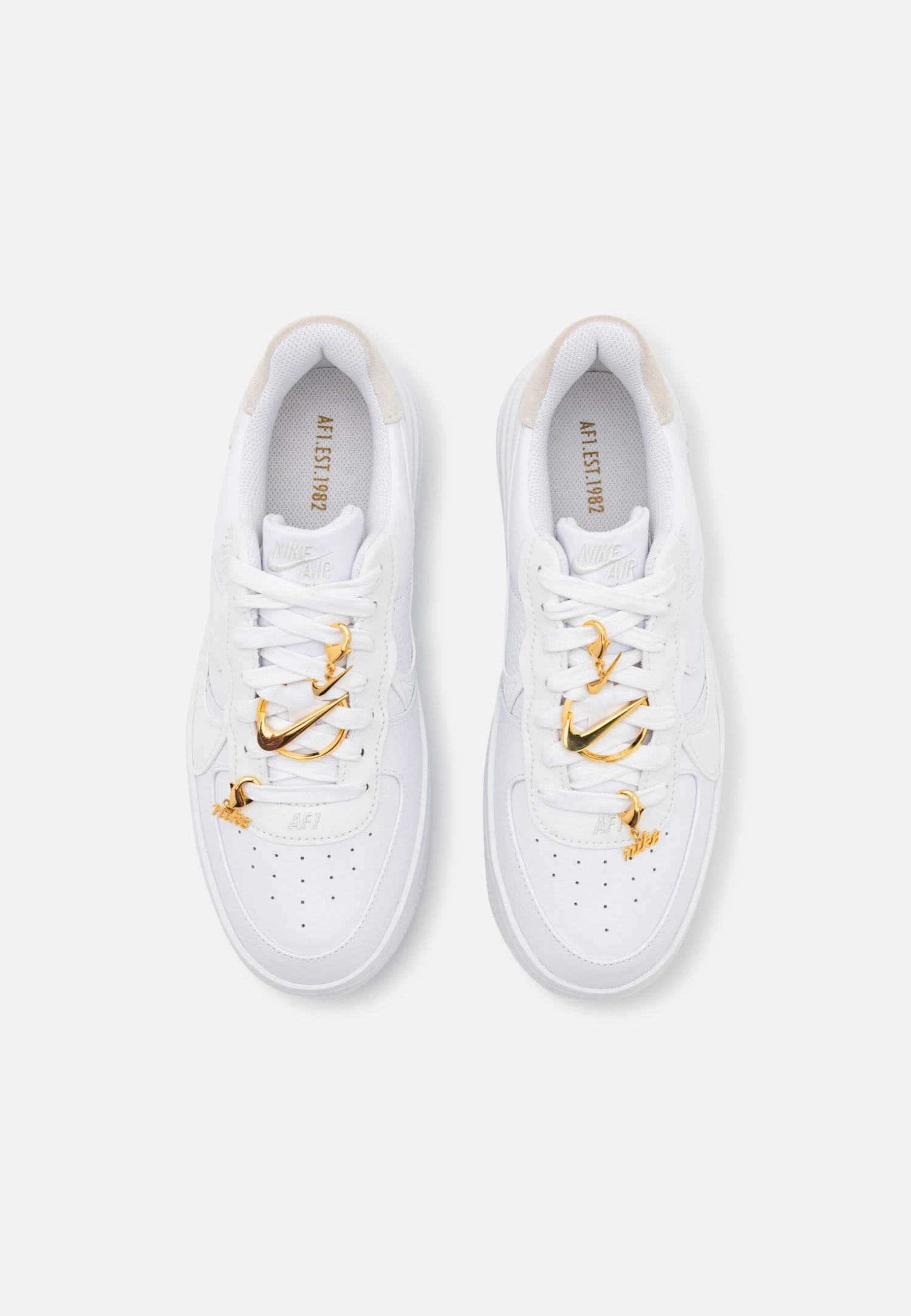 Nike Sportswear Wmns Af1 Plt.Af.Orm - Sneakers Laag - White/Summit White/Metallic Gold 5 Nike Sportswear Wmns Af1 Plt.Af.Orm - Sneakers Laag - White/Summit White/Metallic Gold - Afbeelding 5