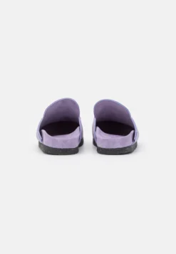 Cassie - Muiltjes - Lavender -Damesschoenen d531065f604d4caeb36026f25615f5e3 scaled