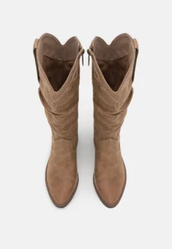 MTNG Tanubis - Cowboy-/Bikerlaarzen - Taupe -Damesschoenen d600615c62714a0e9aeae843c00d88fc scaled