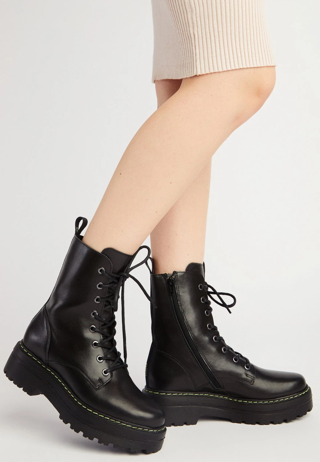 2Luk1 Y - Enkellaarsjes Met Plateauzool - Black 1 2Luk1 Y - Enkellaarsjes Met Plateauzool - Black