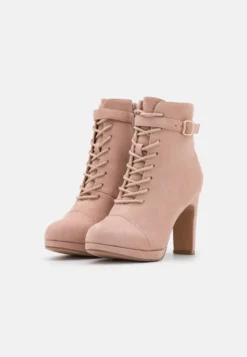 Veterboots - Light Pink -Damesschoenen e39d8d69e2a440b58a88a3f6a8248885 scaled