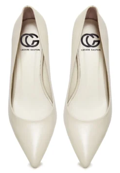 Klassieke Pumps - Ivory 17 Klassieke Pumps - Ivory -Damesschoenen e6eea55f539140ee83646995b89e7f04 scaled