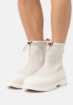 Calvin Klein Jeans Chunky Combat Chelsea Boot Rub - Korte Laarzen - Eggshell/Creamy White