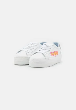 Chiara Ferragni Tennis - Sneakers Laag - White -Damesschoenen f7f3594443f744d2bf9357f8a93ee22c scaled