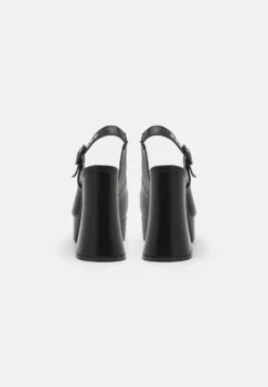 Lamoda Conversing Platform- Plateaupumps - Black 9 Lamoda Conversing Platform- Plateaupumps - Black -Damesschoenen f7f4d3c61cf04492b81c2187524f57cb scaled