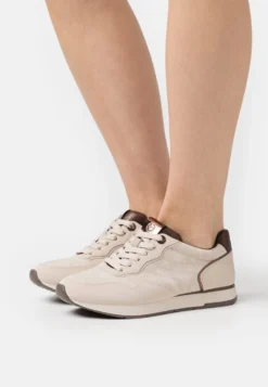 Tamaris Sneakers Laag - Ivory
